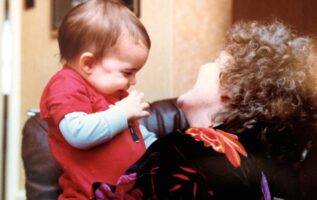 yas tutan biriyle nasıl konuşulur-bebek Kohn ve anne